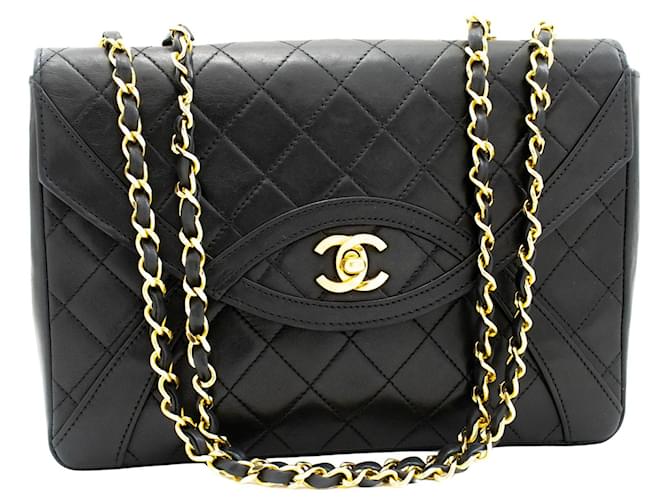 Chanel Flap Bag Negro Cuero  ref.1308534