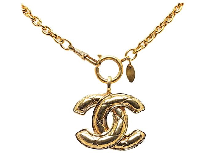 Bracelet de costume collier pendentif CC Chanel en or Or jaune Doré  ref.1308968