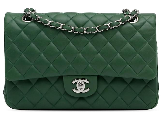 Chanel Aba forrada de pele de cordeiro clássica média verde Couro  ref.1309183