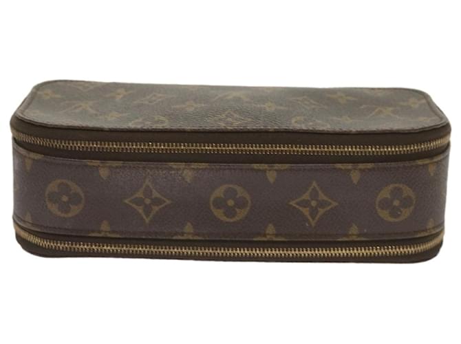 Louis Vuitton cosmetic pouch Brown Cloth  ref.1309514