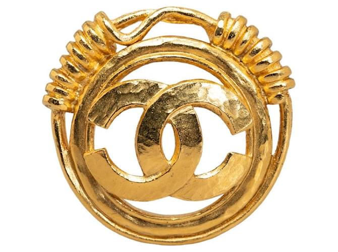 Chanel Broche de fio de mola CC Dourado  ref.1310014