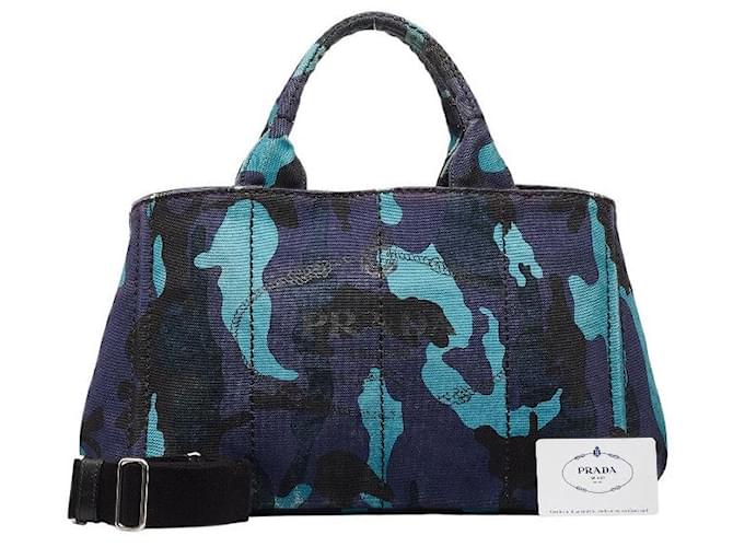 Prada Handtasche „Canapa“ mit Camouflage-Muster und Logo Blau Leinwand  ref.1310365