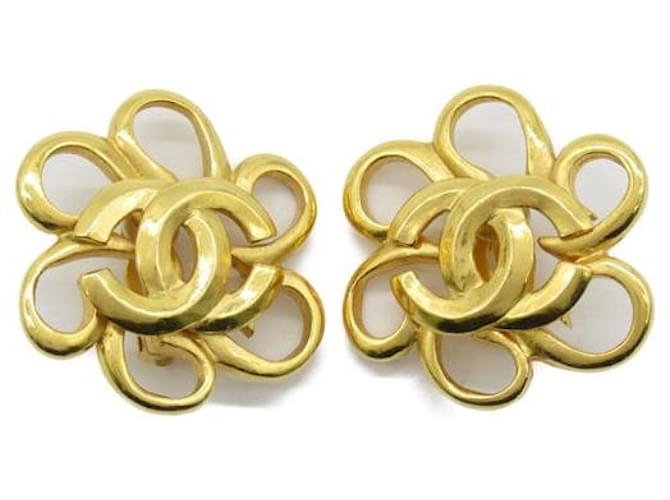 Chanel CC Clip On Earrings Golden  ref.1310437