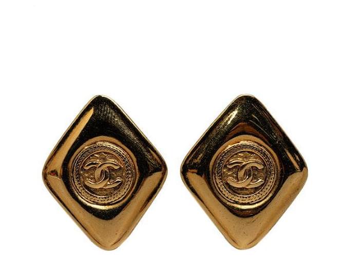 Chanel CC Clip On Earrings Golden  ref.1311244