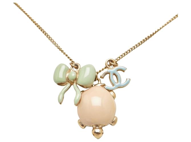 Chanel CC Turtle Ribbon Necklace Golden  ref.1311247