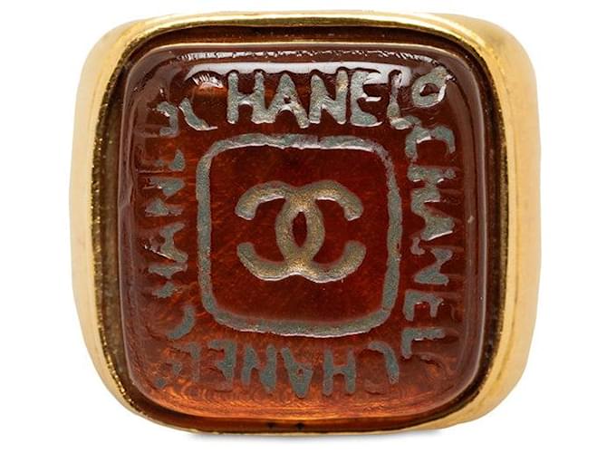 Chanel Anel de sinete com logotipo CC Dourado  ref.1311258