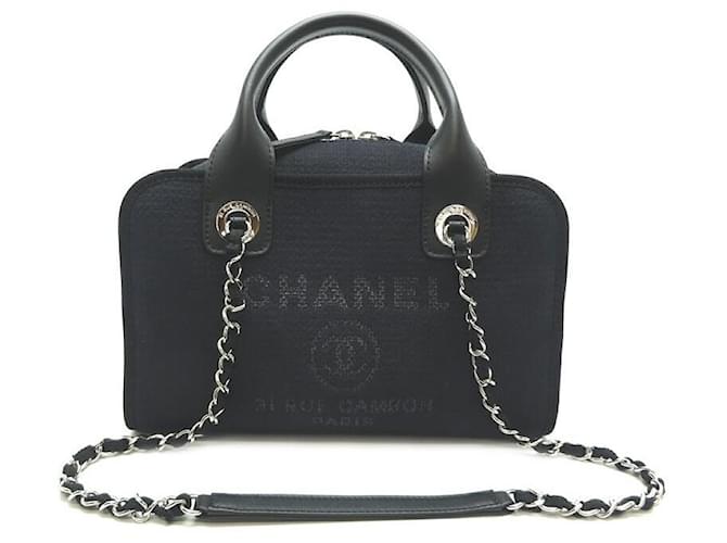 Chanel Bowlingtasche „Deauville“ mit Logo Schwarz Leinwand  ref.1311265