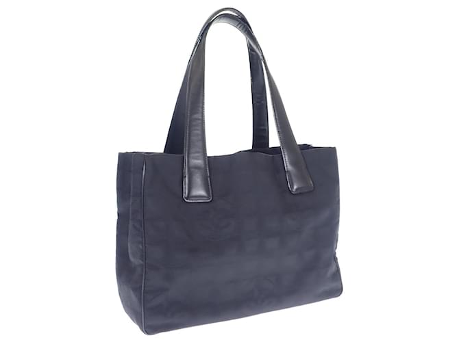 Chanel Nouveau sac cabas Travel Line Nylon Noir  ref.1311400