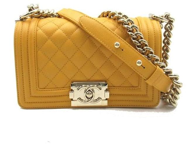 Chanel Kleine klassische Caviar Le Boy Flap Bag Gelb  ref.1311981