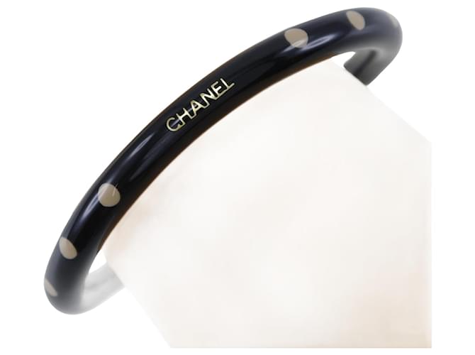 Chanel Bracelet à logo en plastique Résine Noir  ref.1312020