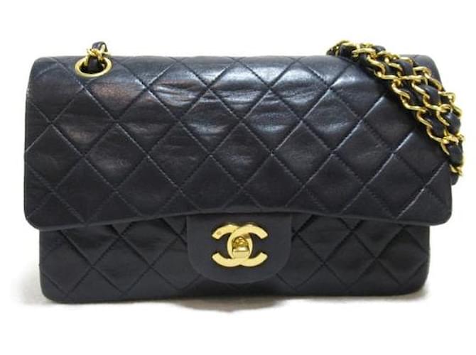 Chanel Small Classic lined Flap Bag Blue Lambskin  ref.1312173