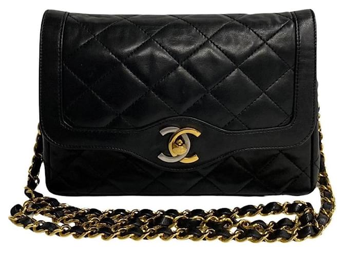 Chanel Paris-Tasche mit einer Klappe Schwarz Lammfell  ref.1312179