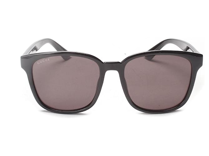 Gucci Gafas de sol cuadradas tintadas Negro Plástico  ref.1312451