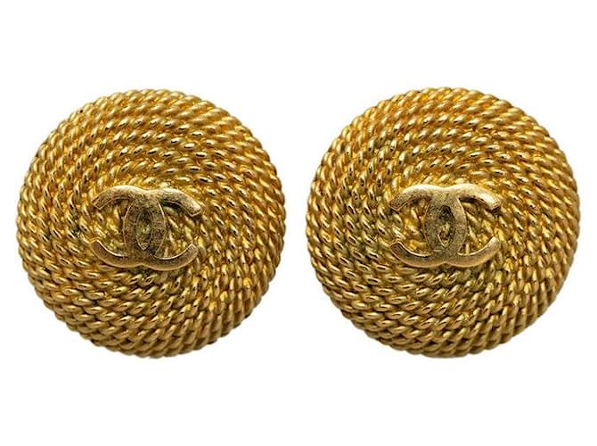 Chanel CC Clip On Earrings Golden  ref.1312501