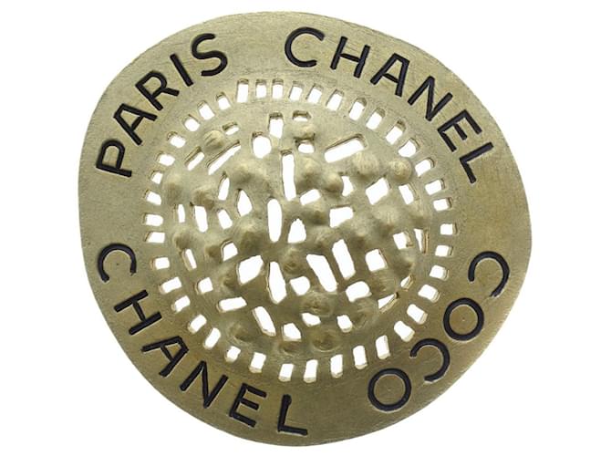 Chanel CC Hat Brooch Golden  ref.1312770