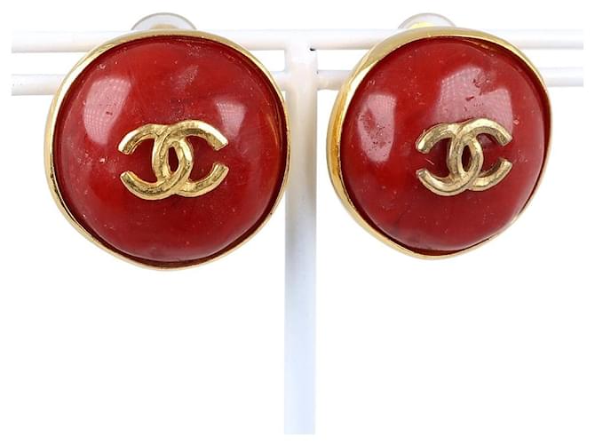 Chanel Boucle d'oreilles CC à Clip  Rouge  ref.1312775
