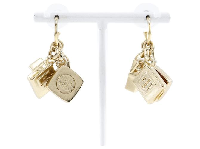 Chanel CC 3P Swing Stud Earrings Golden  ref.1312777