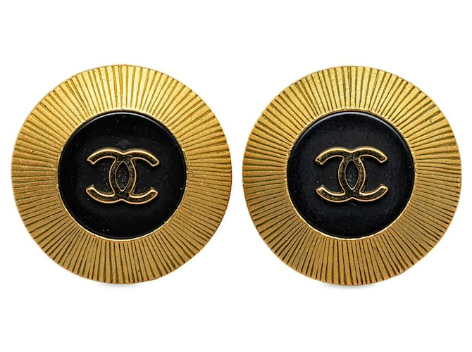 Gold Chanel CC Clip On Earrings Golden Gold-plated  ref.1313385