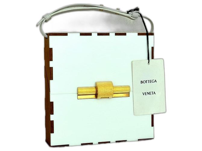 Bottega Veneta Daisey Box Marrom Branco