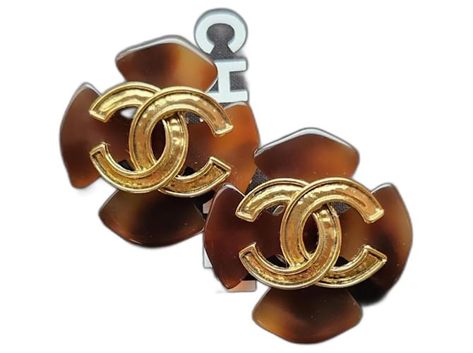 Chanel Ohrringe Golden Geld  ref.1314158