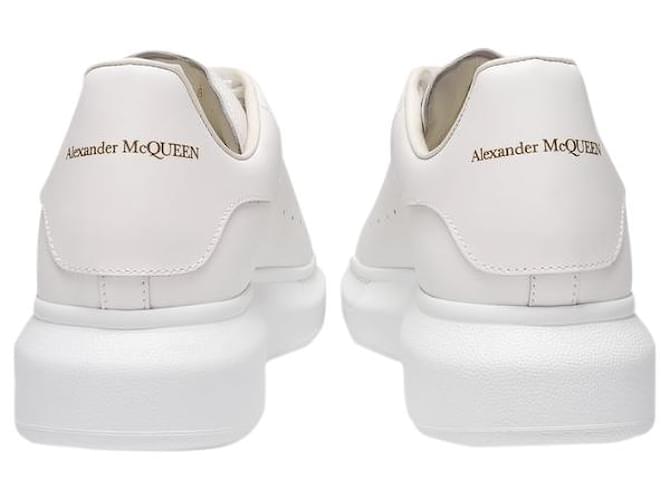 Oversized  Sneakers - Alexander Mcqueen - White/White - Leather Pony-style calfskin  ref.1314178
