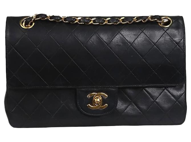 Chanel Piel de cordero negra mediana vintage 1989 solapa forrada clásica Negro Cuero  ref.1314218