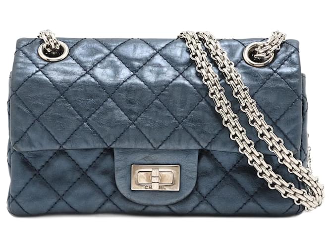 Chanel Navy blue Leather  ref.1314479