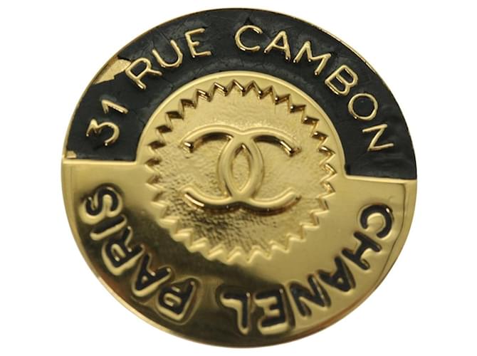 Chanel Cambon Dourado Metal  ref.1314586