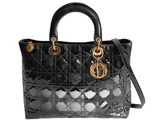 Dior Christian Dior Lady Dior Grande shoulder bag in black patent leather  ref.1314745