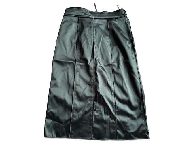 Dolce & Gabbana Schwarzer gerader Rock von Dolce&Gabbana Größe 42.