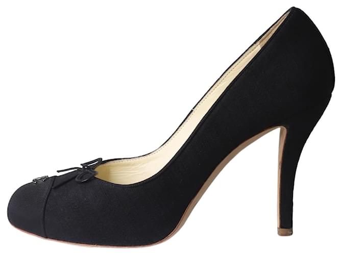 Chanel Black CC bow detail heels - size EU 39.5 Leather  ref.1315119