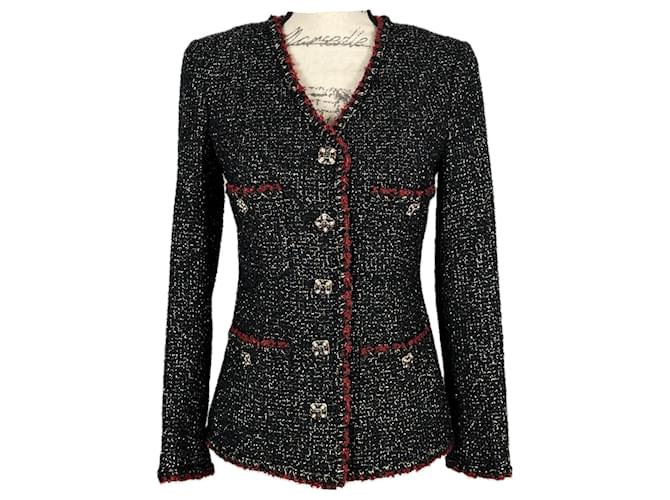 Chanel Legendäre CC Jewel Buttons Black Tweed Jacket Schwarz  ref.1315214