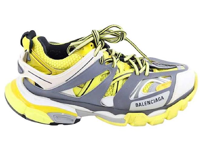 Balenciaga Sneakers aus Leder Gelb  ref.1315872