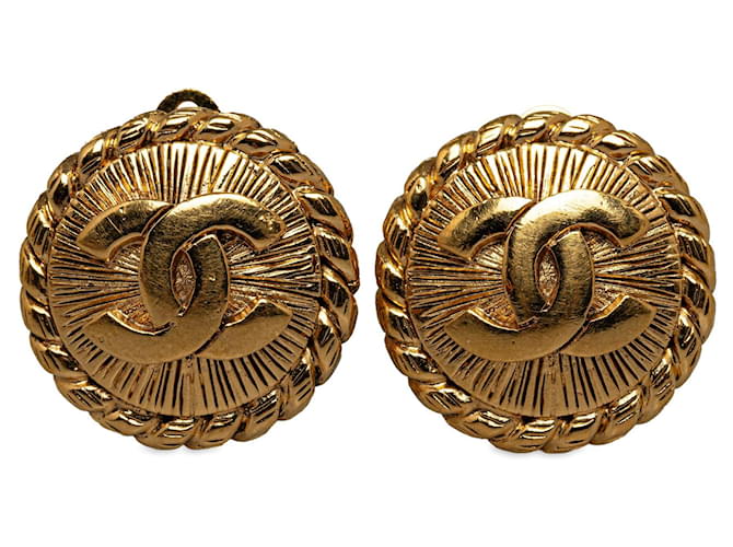 Chanel earrings Golden Metal  ref.1316012