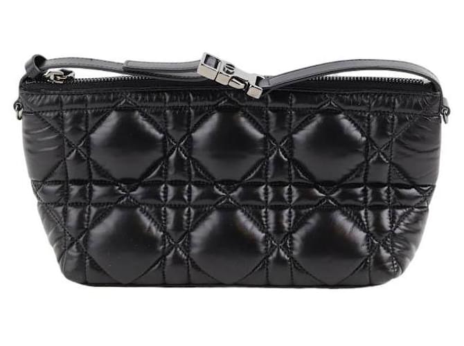 DiorTravel leather handbag Black  ref.1316229