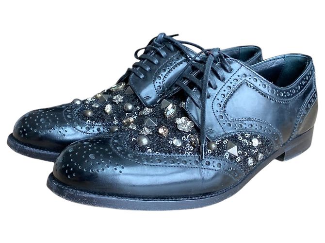 Dolce & Gabbana Schwarze Brogue Lederschuhe mit Nieten