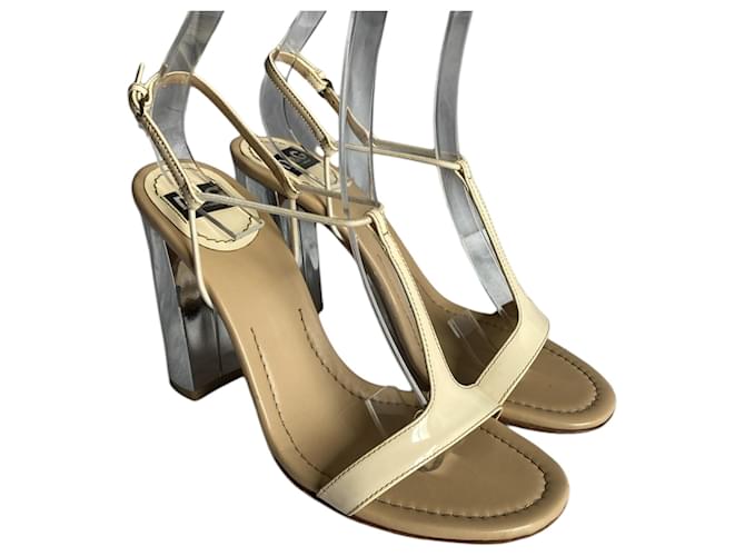 Dolce & Gabbana Sandals Silvery Cream Patent leather  ref.1316389