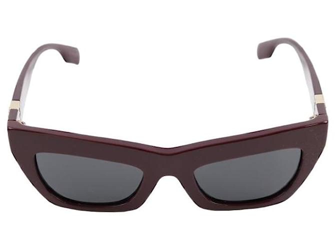 Burberry Óculos de sol roxos Plástico  ref.1316777
