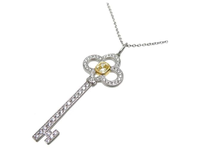 Tiffany & Co Colar com pingente de chave de coroa de diamante de platina Prata  ref.1316885