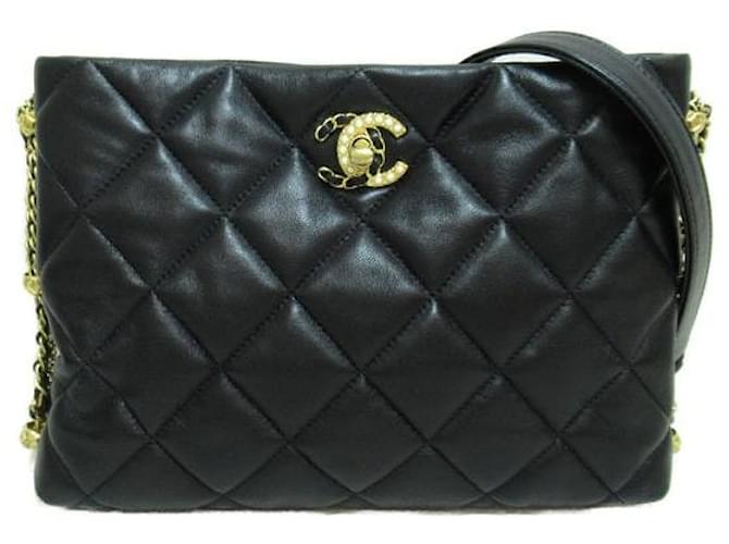 Chanel CC Quilted Leather Chain Crossbody Bag Black Lambskin  ref.1317125