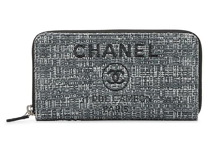 Chanel Carteira Zip Around Tweed Deauville Cinza  ref.1317133