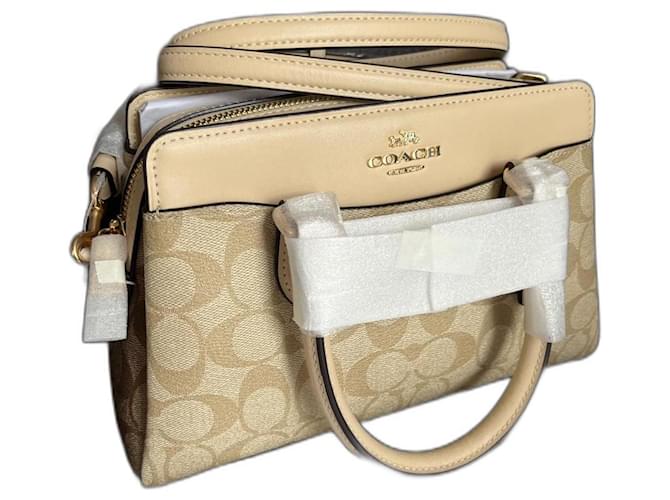 Coach handbag model Darcie Cream Cloth  ref.1317788