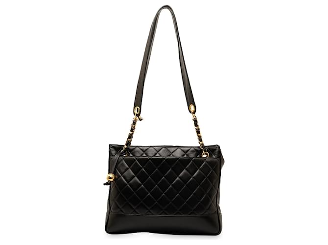 Chanel Black CC Quilted Lambskin Tote Leather  ref.1318170