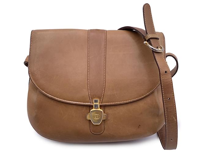 Gucci Vintage Beige Leather Flap Crossbody Messenger Bag  ref.1318762