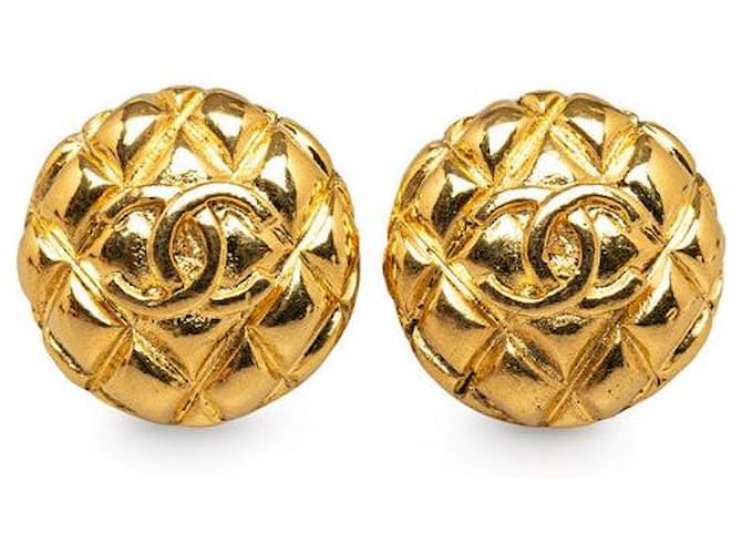 Chanel CC Quilted Clip On Earrings Metal  ref.1318914