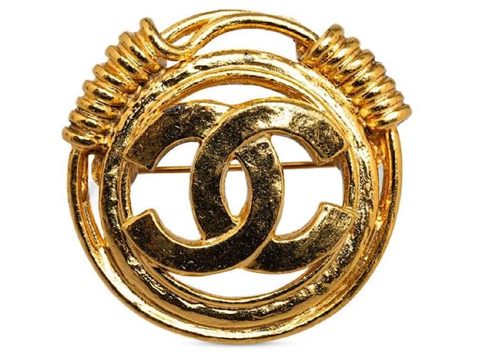 Chanel Broche à logo CC Métal  ref.1318915