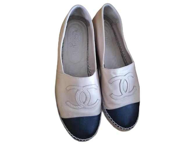 CHANEL beige and black espadrilles size 42 Leather Rope  ref.1319009