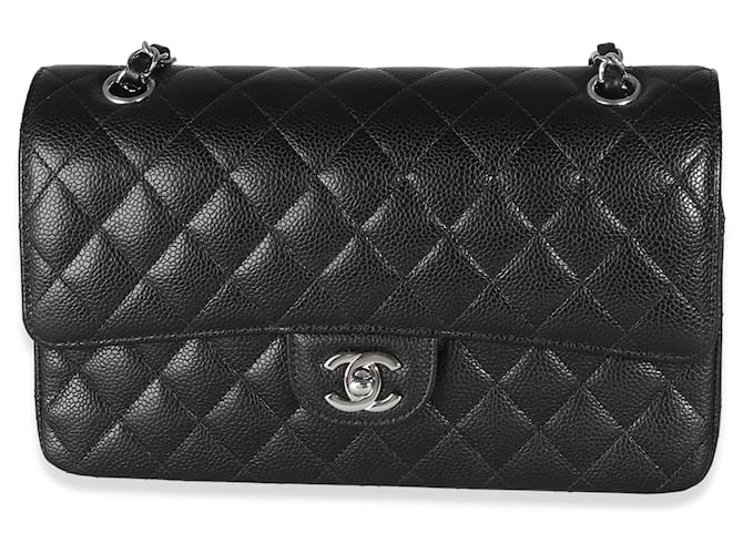 Timeless Bolsa Chanel Black Quilted Caviar com aba clássica com forro médio Preto Couro  ref.1319337