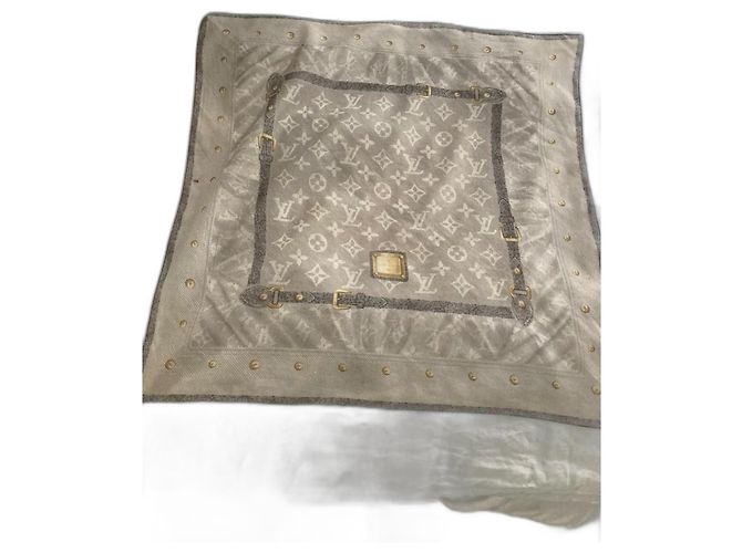 Louis Vuitton Seidentuch Baumwolle Grau 55x55