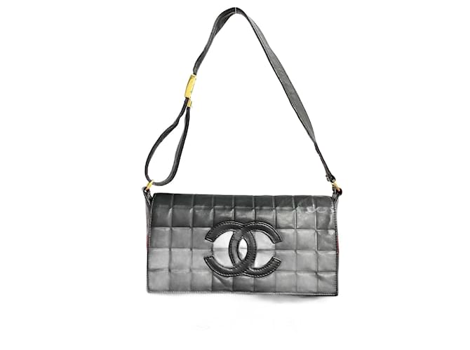 Chanel Bolsa de Ombro Barra de Chocolate CC Couro  ref.1319550